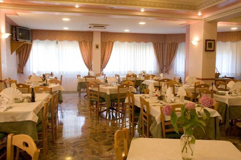 Hotel Viola Караманіко-Терме Екстер'єр фото